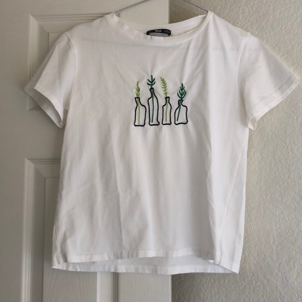 Plant tee